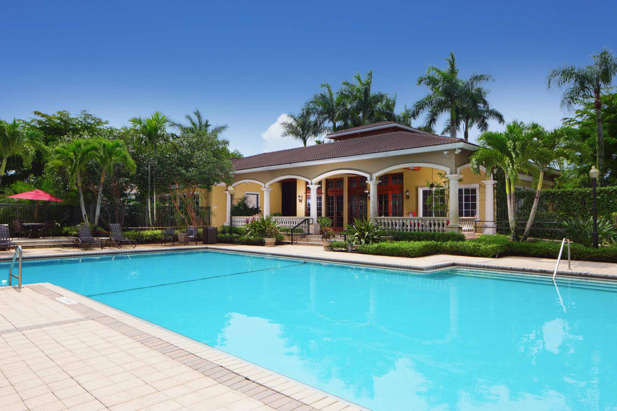 Pool Deck Kitchen